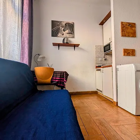 Starowislna 69 By Homeprime アパート クラクフ