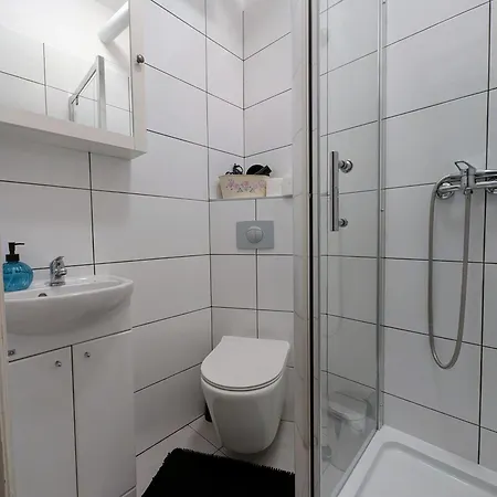 Starowislna 69 By Homeprime アパート クラクフ